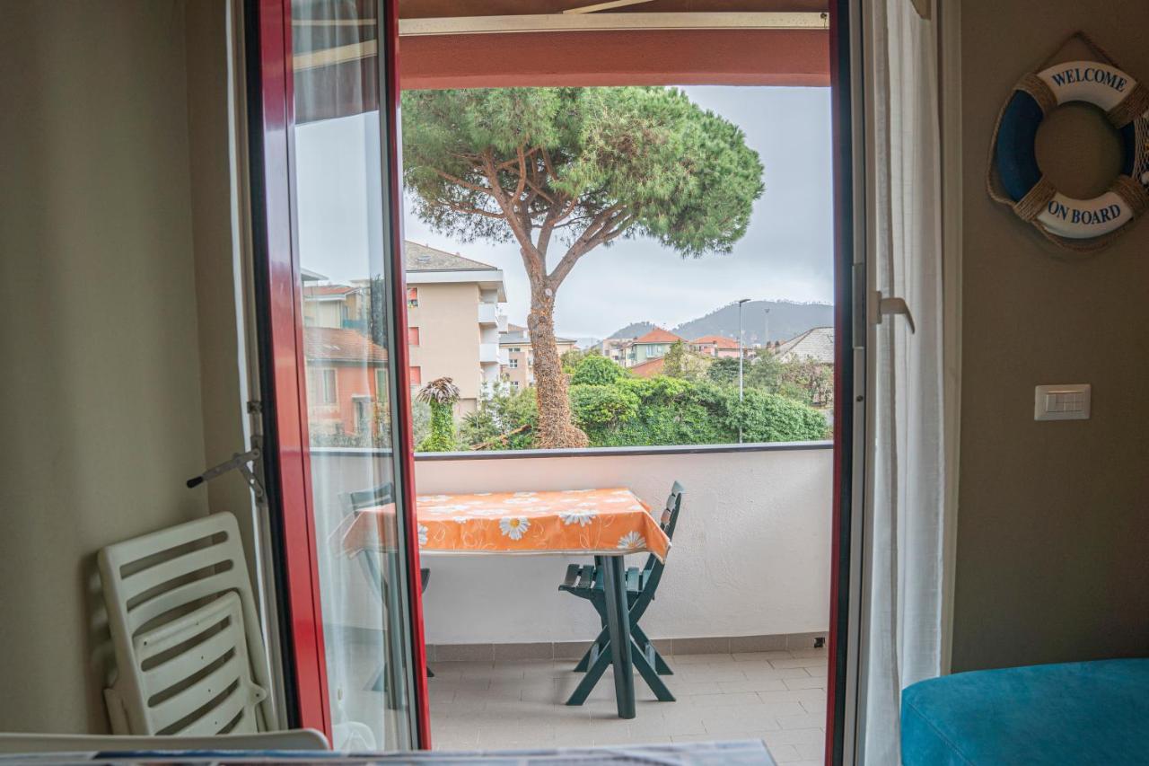 026 - Casa Maele 100 Metri Dalla Spiaggia, Centrale 东塞斯特里 外观 照片